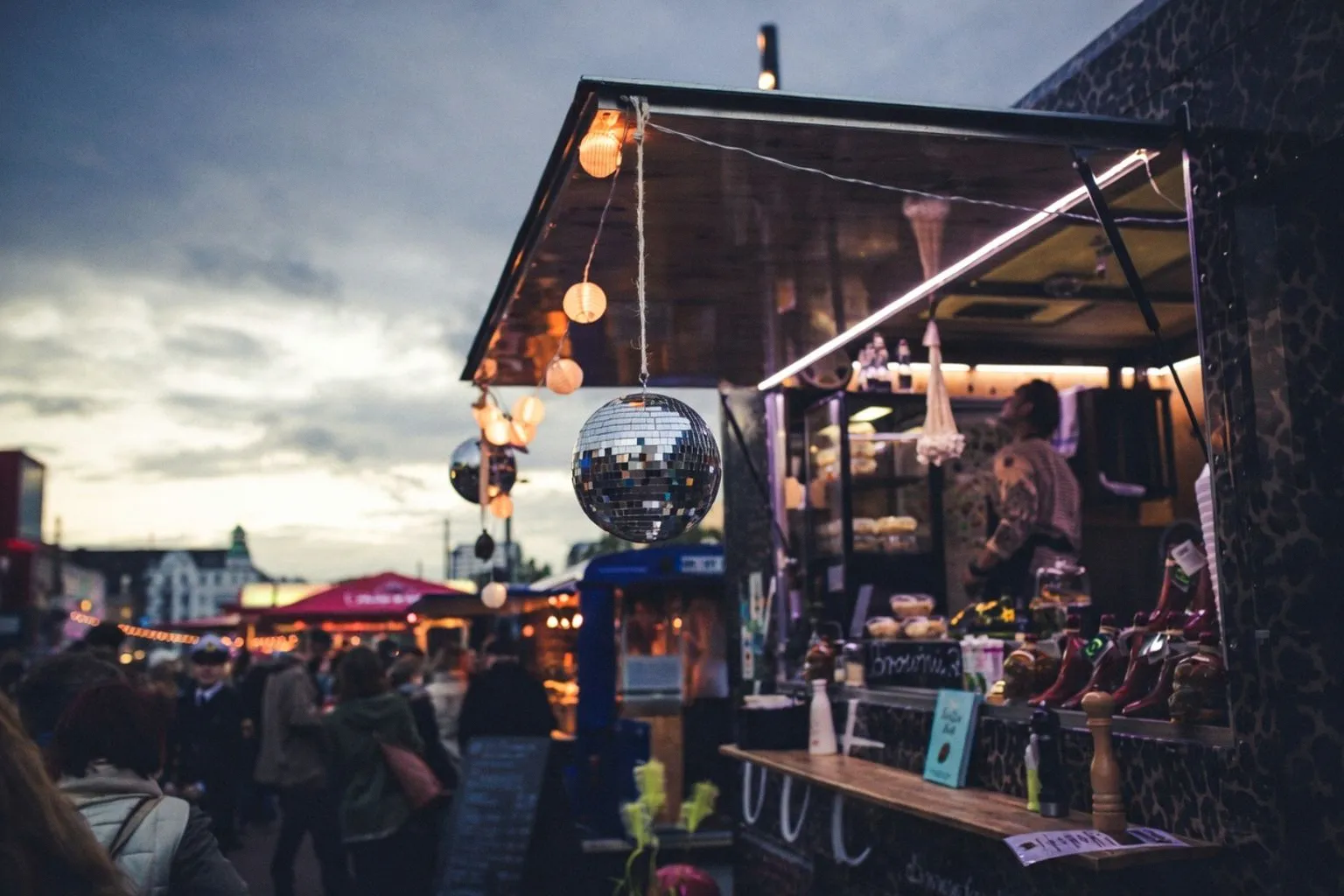 Street-Food-Festival auf dem Spielbudenplatz: Über 20 Foodtrucks in Hamburg