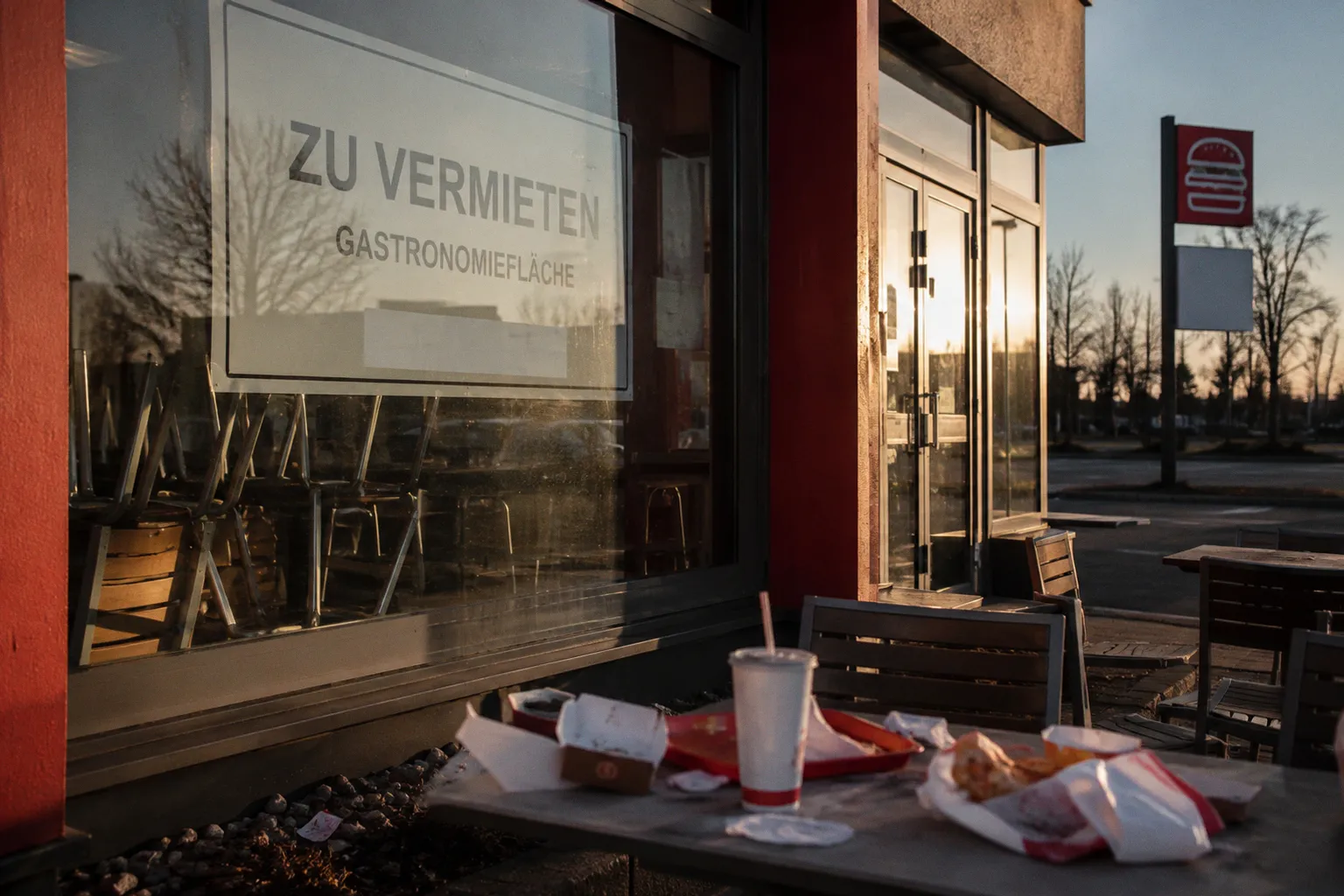 Warum Systemgastronomen scheitern: Wenn Kosten und Konsumdruck das Aus bedeuten